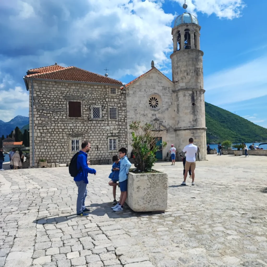 Our Lady of the Rocks islet
